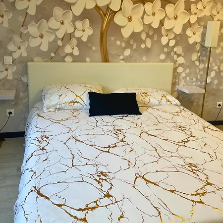 Διαμέρισμα Reve Dore Equipe, Wifi, Unique *