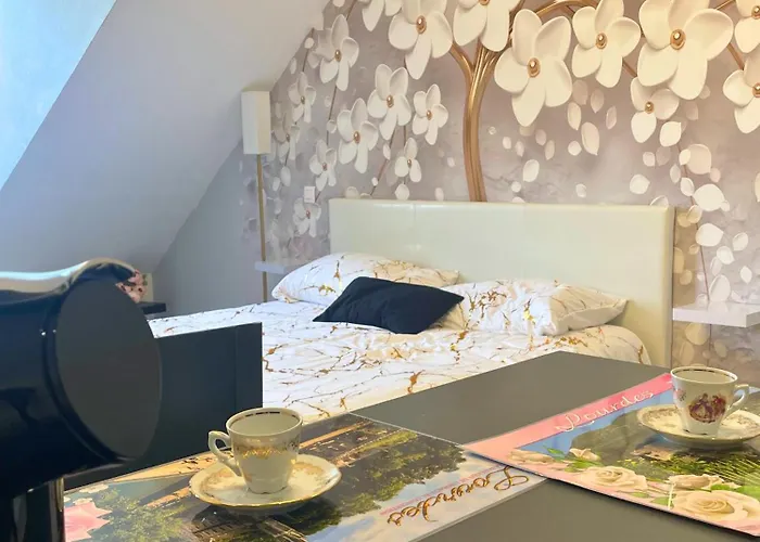 Reve Dore Equipe, Wifi, Unique Apartmán